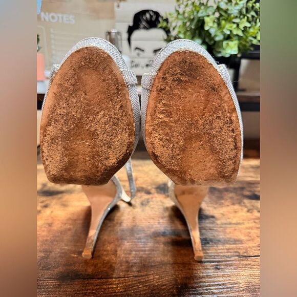 Kate Spade Strappy Silver Heels‎ Size 9 - Picture 7 of 11